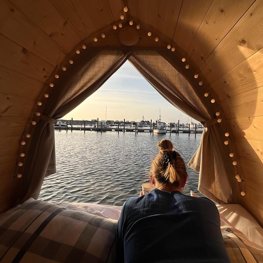 Bliv vugget i søvn hos Boathouses