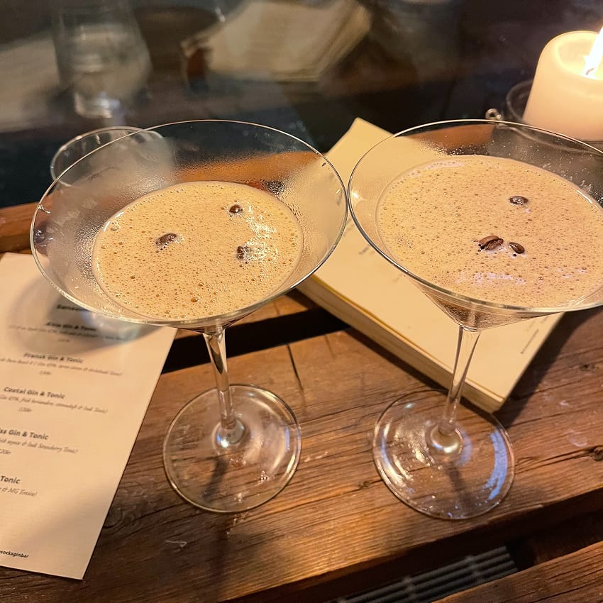 Ginsmagning & Tapas hos Two Socks Jægergårdsgade i Aarhus