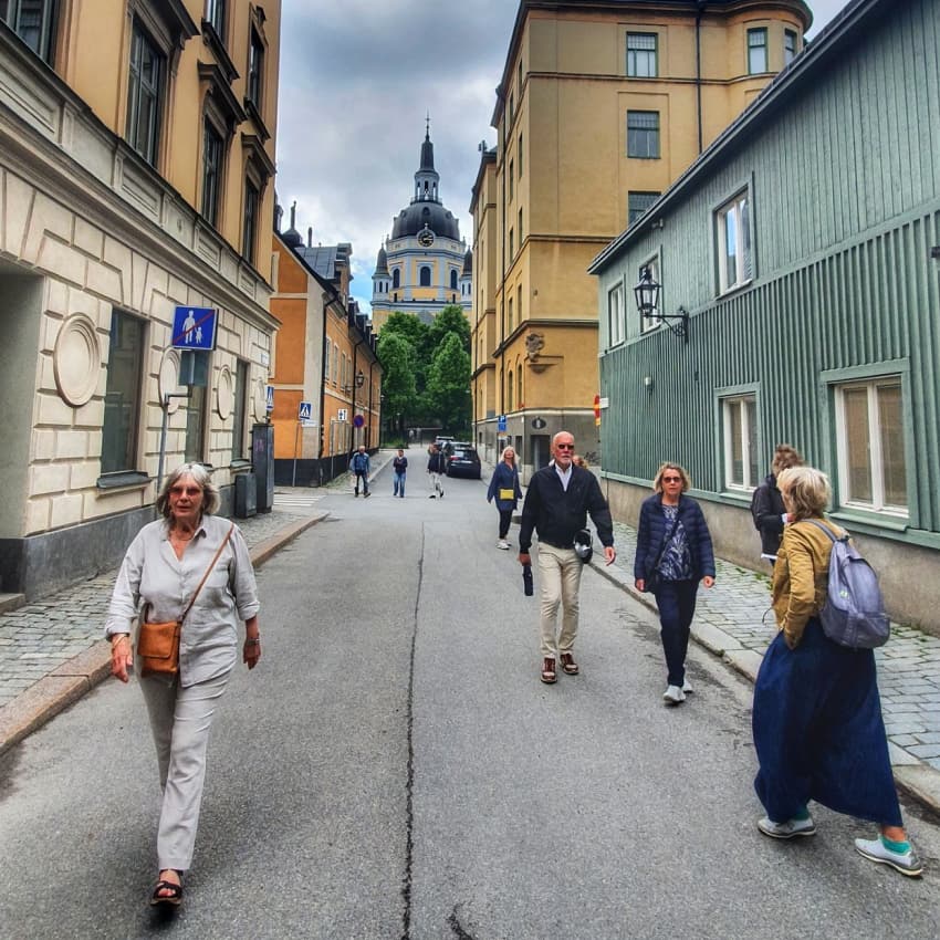 Stadsvandring på Katarinaberget bland kapsyler och kolera