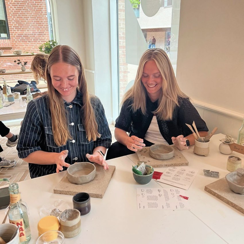 Lav din egen keramik i YŌNOBI's café i Odense