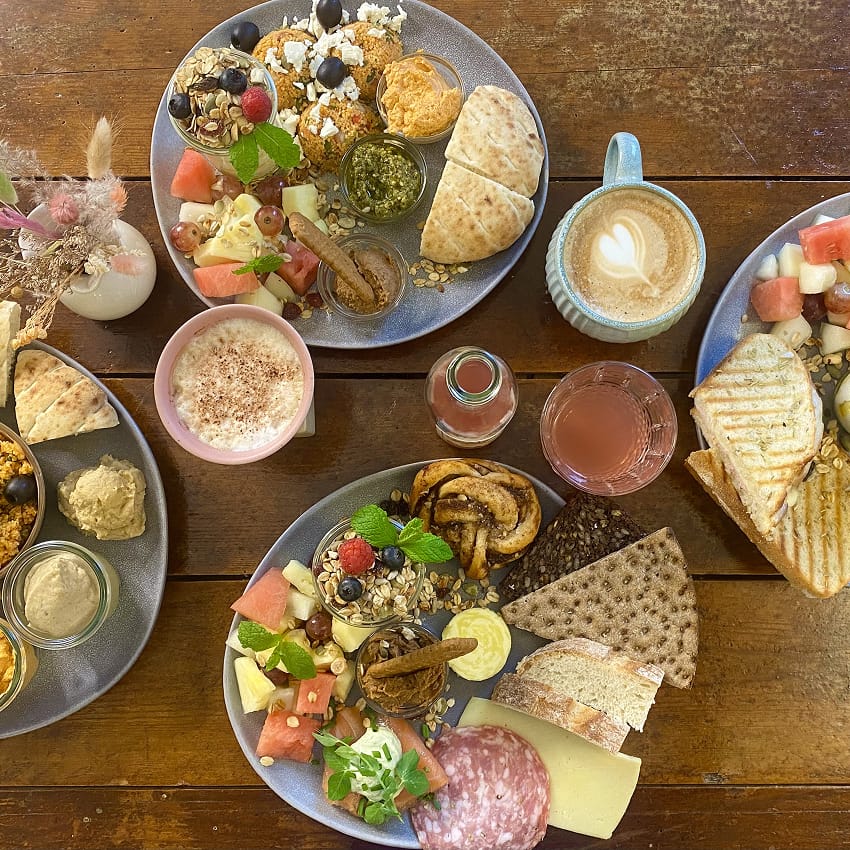 Brunch fra verden hos Café Svend