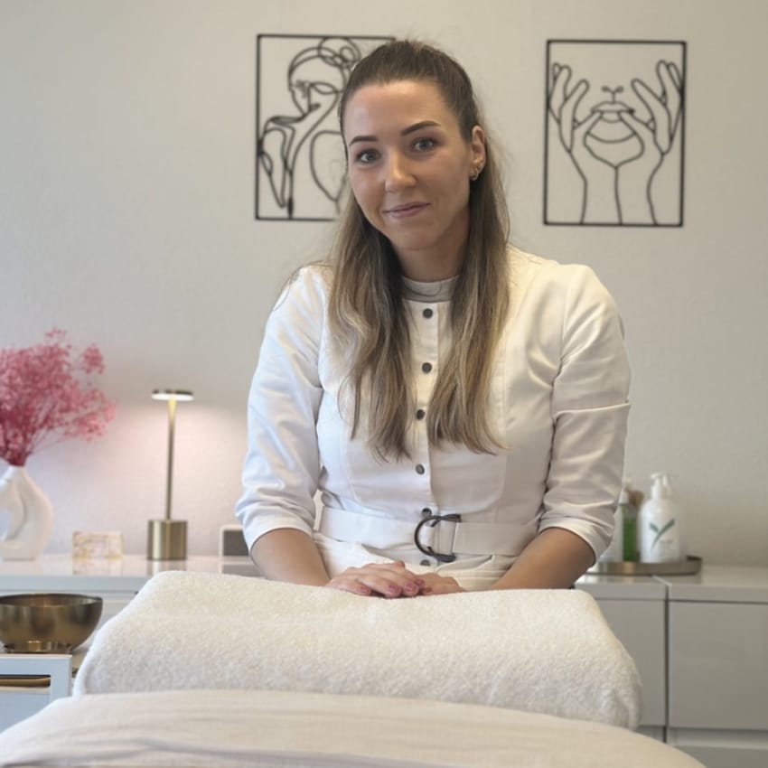 Japansk lifting hos Aistea Beauty