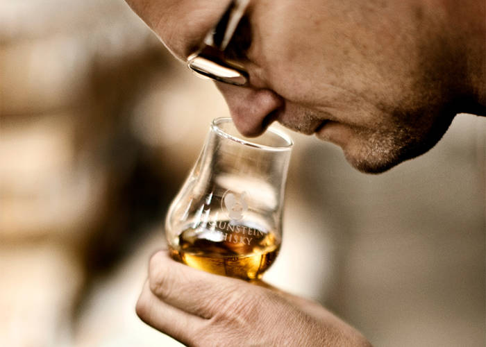Tap & smag din egen whisky hos Braunstein
