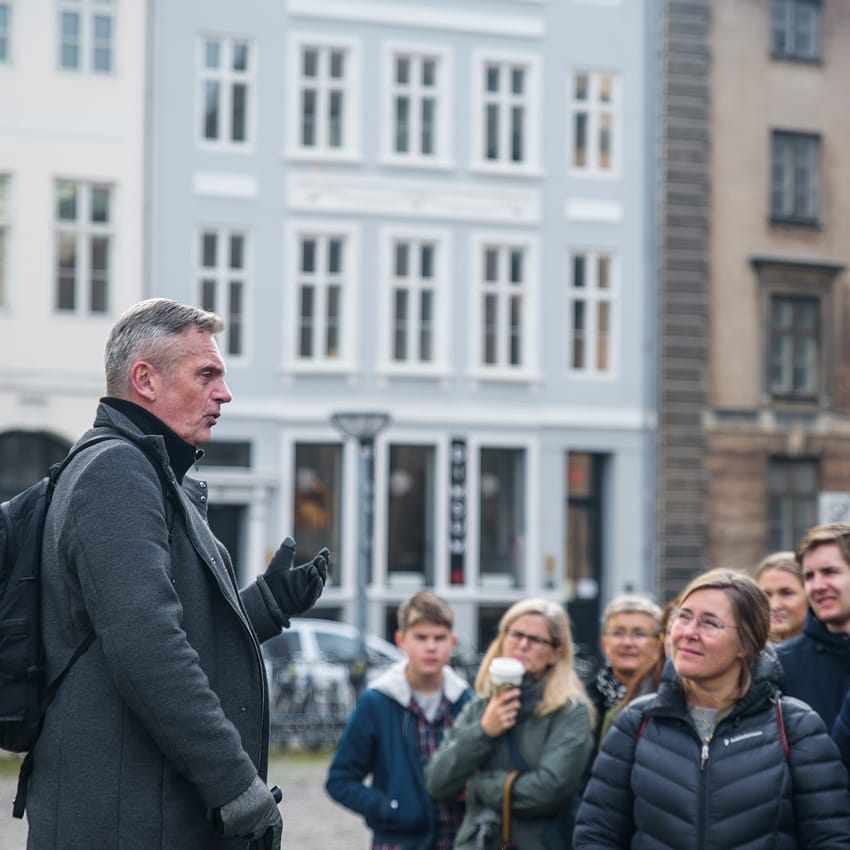 Over stok og sten med Weirdwalks