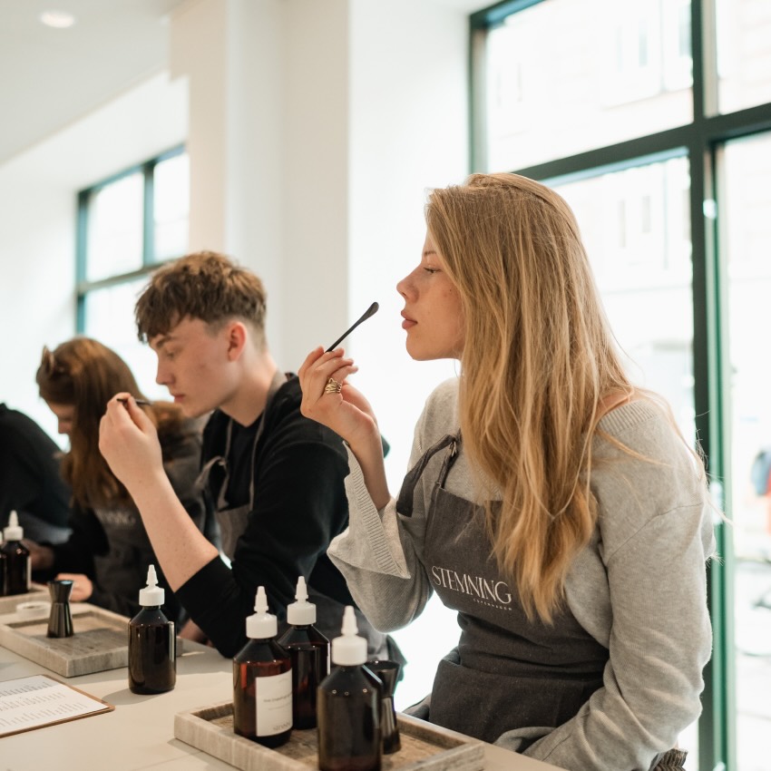 Skab Din Egen Duft hos Stemning Copenhagen