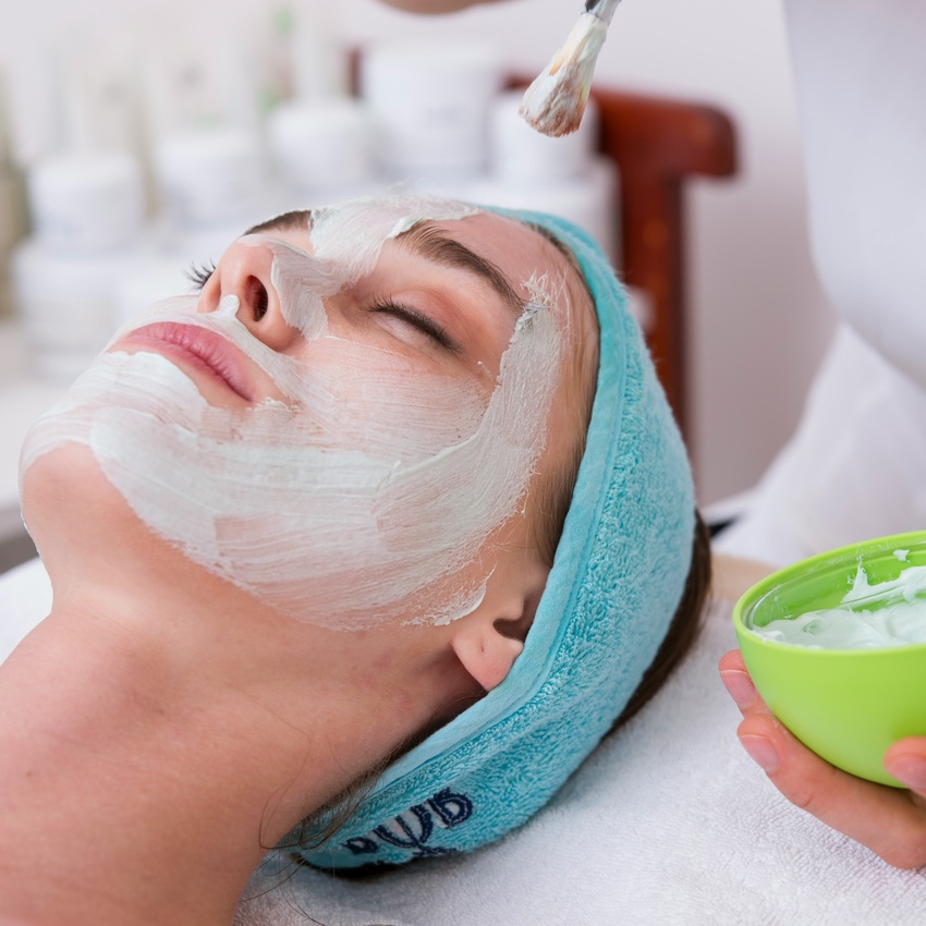 Headspa mit Gesichtspflege – Anbieterfoto