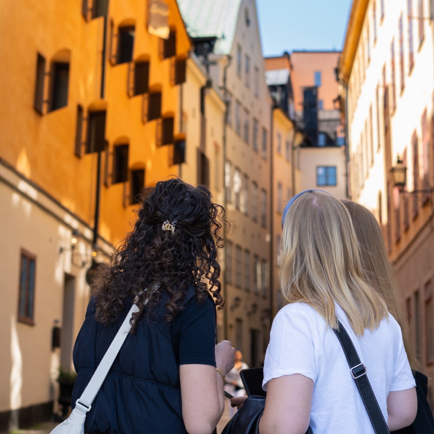 Medeltida stadsvandring i Gamla stan om mörk folktro