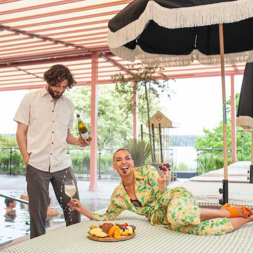 Övernattning och Beach Club på Ellery Beach House