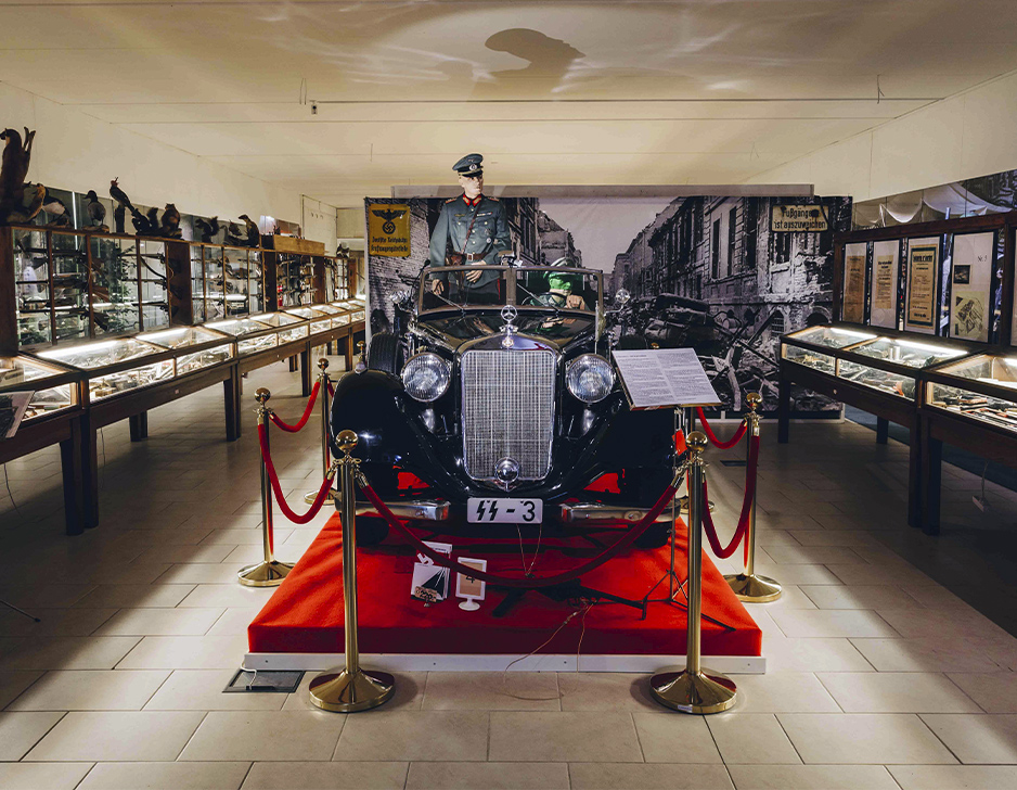 Oplev 2. Verdenskrig på Egholm Museum Book din rundvisning her