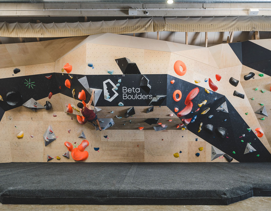 Prøv bouldering hos Beta Boulders København Køb billet her